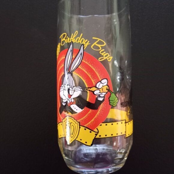 1990 Bugs Bunny Glass Happy Birthday 50th Anniversary Warner Bros Vintage 1990 - Picture 3 of 14